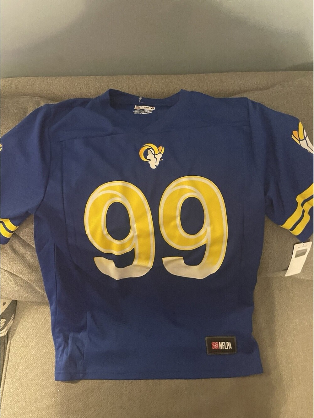 Aaron Donald NWT Tshirt Jersey Size Small
